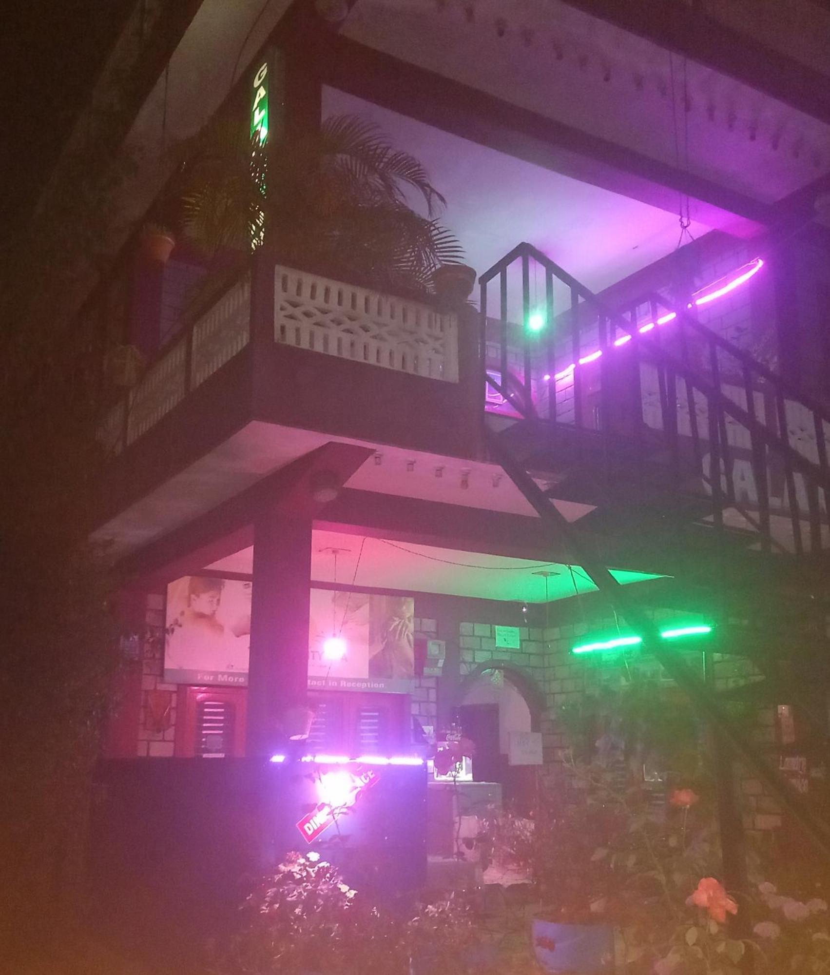 Galaxy Inn Guest House Pokhara Exterior foto